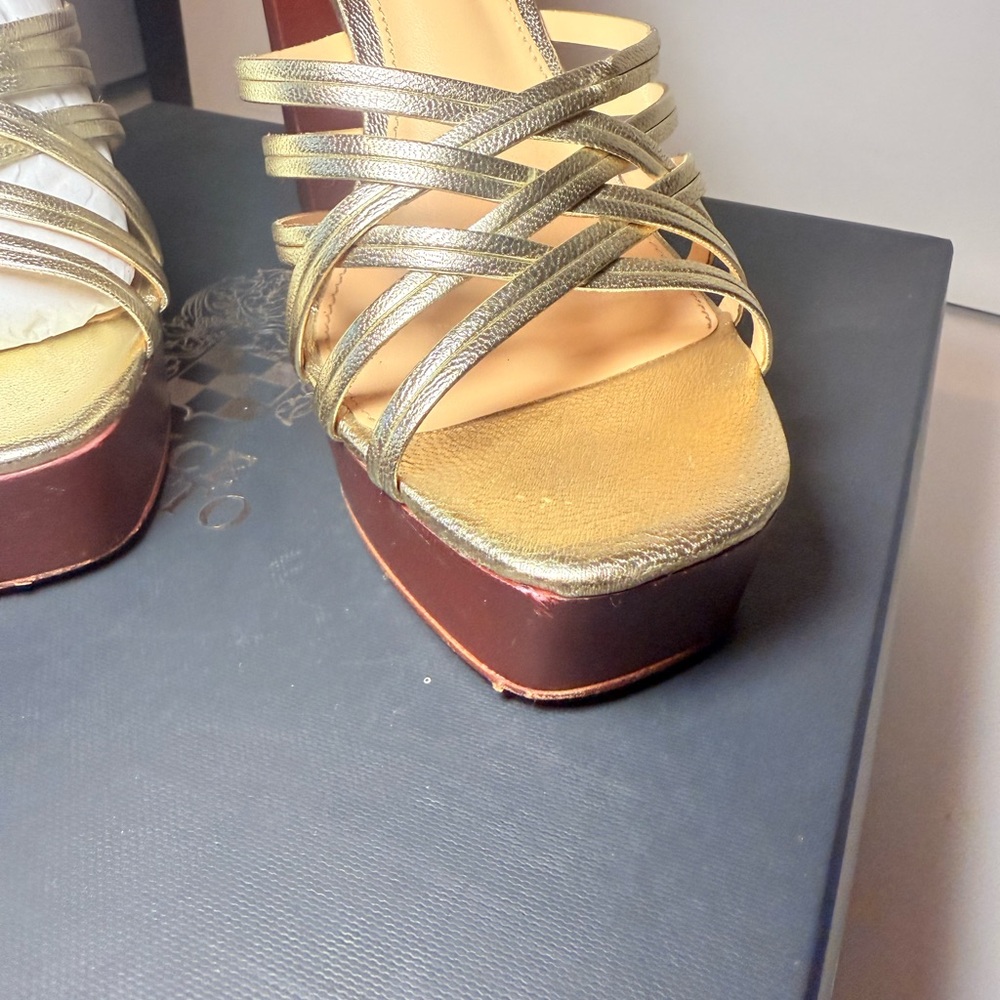 Vince Camuto Metallic Gold Strappy Heels Size 7.5M - Picture 3 of 5